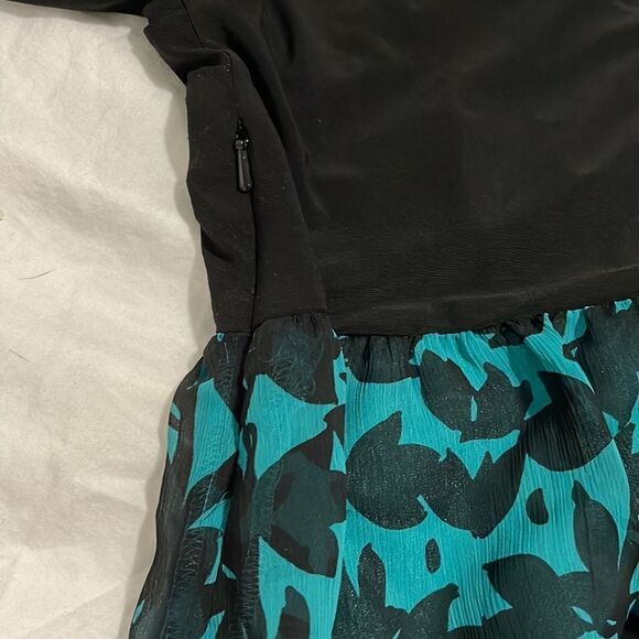 NWT- Essentials by A.B.S. - 10 - Picture 8 of 10